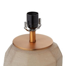 AT-G23021A1_Detail-5.jpg